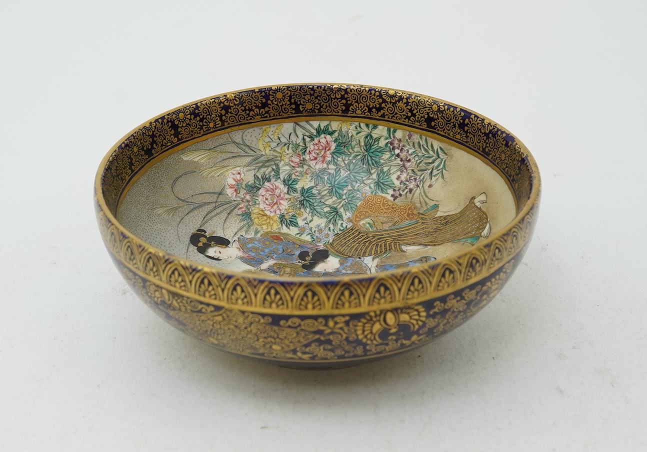 A Japanese Satsuma bowl, by Kinkozan, Meiji period